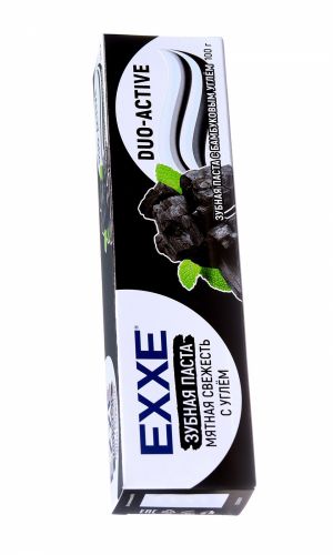 Зубная паста EXXE МЯТНАЯ СВЕЖЕСТЬ С УГЛЁМ